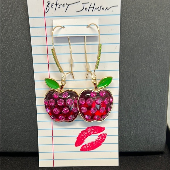 ✨Betsey Johnson Sparkling Apple 🍎 Earrings with Gems 💎 - Picture 1 of 5